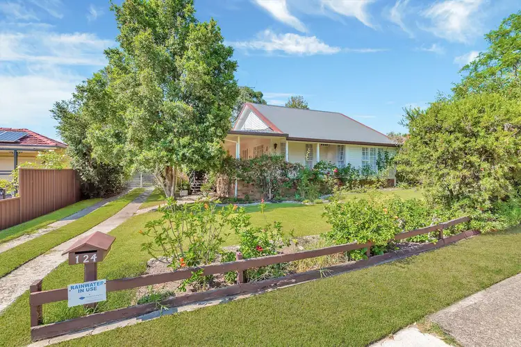 124 Waminda Avenue, Campbelltown NSW 2560