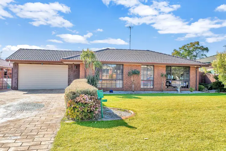 9 Francisco Crescent, Rosemeadow NSW 2560
