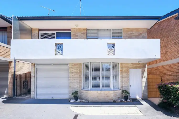 Second view of Homely house listing, 5/51 Lynwood Avenue, Dee Why NSW 2099