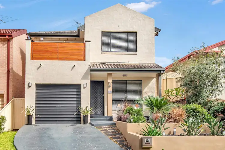 22c Kitson Way, Casula NSW 2170