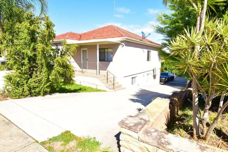 14 Old Forest Road, Lugarno NSW 2210