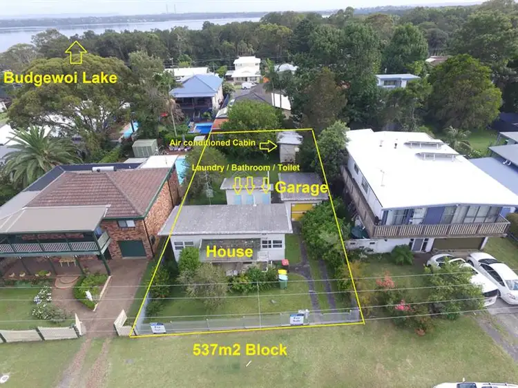 4 Eighth Avenue, Toukley NSW 2263