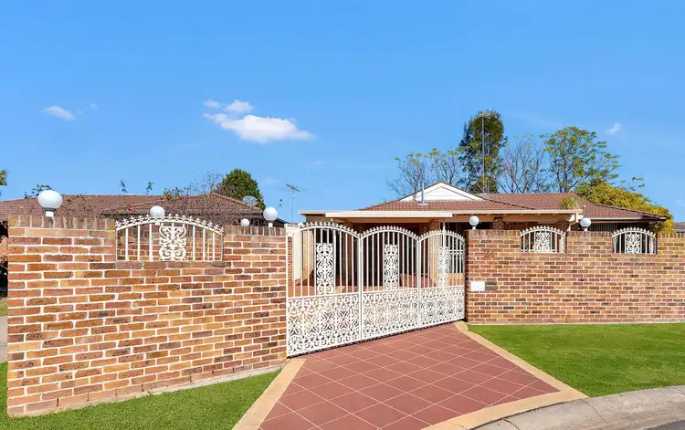 21 Marcellus Place, Rosemeadow NSW 2560