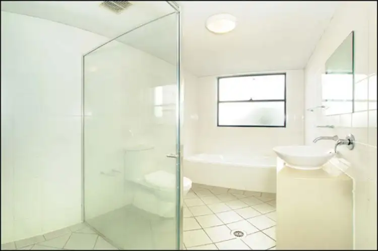 Third view of Homely apartment listing, 10/1-35 Pine Street, Chippendale NSW 2008