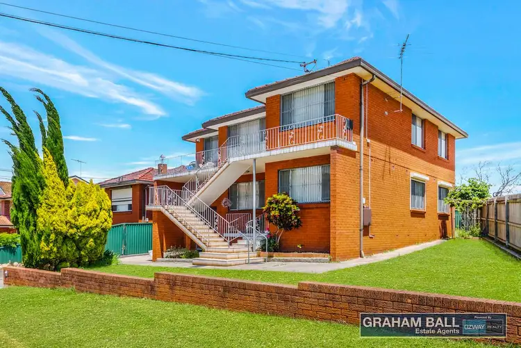 9 Thomas Street, Fairfield NSW 2165