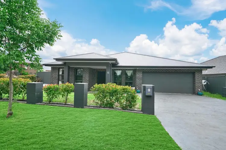 5 Harvey Road, Appin NSW 2560
