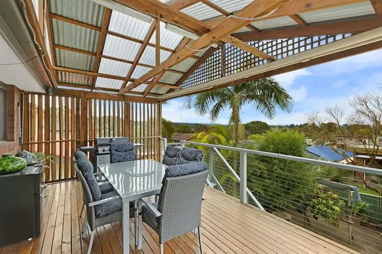 31 Curzon Avenue, Bateau Bay NSW 2261