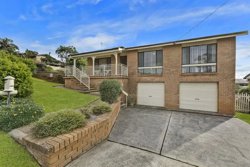 Main view of Homely house listing, 32 Margherita Avenue, Bateau Bay NSW 2261