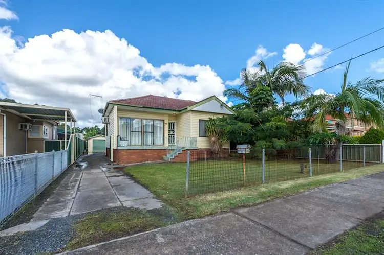 30 Harden Street, Canley Heights NSW 2166