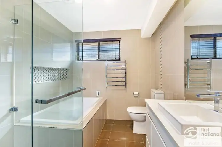 6 Goldmark Crescent, Cranebrook NSW 2749