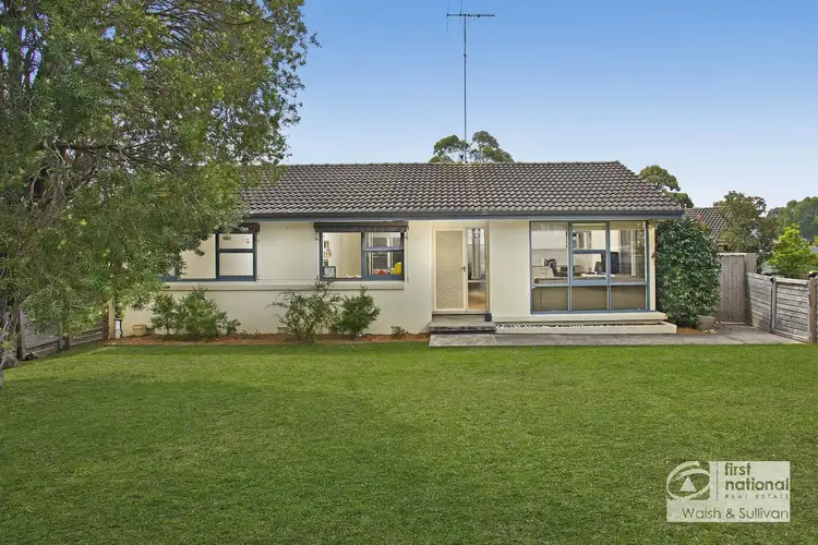 34 Lodge Avenue, Old Toongabbie NSW 2146