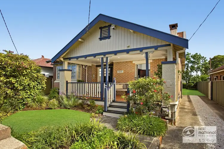 28 Moxhams Road, Northmead NSW 2152