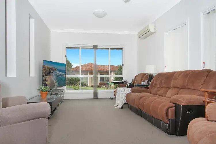 Second view of Homely house listing, 8 Linton Court, Kanahooka NSW 2530