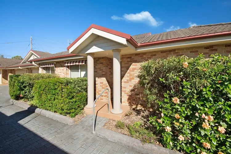 86 Victoria Road