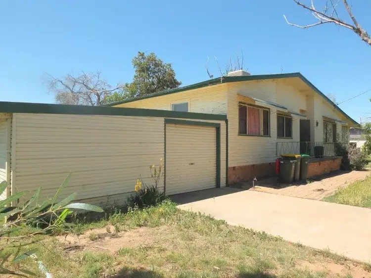 2 Wade Street, Narrabri NSW 2390