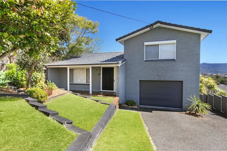 18 Compton Street, Dapto NSW 2530