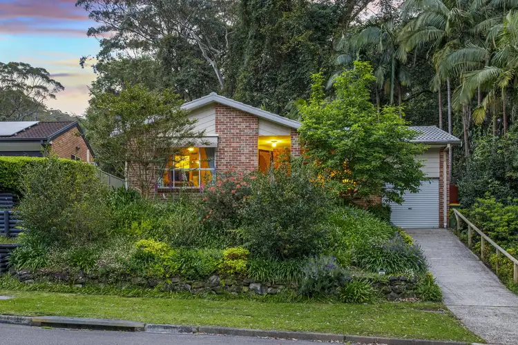10 Pemberton Boulevarde, Lisarow NSW 2250