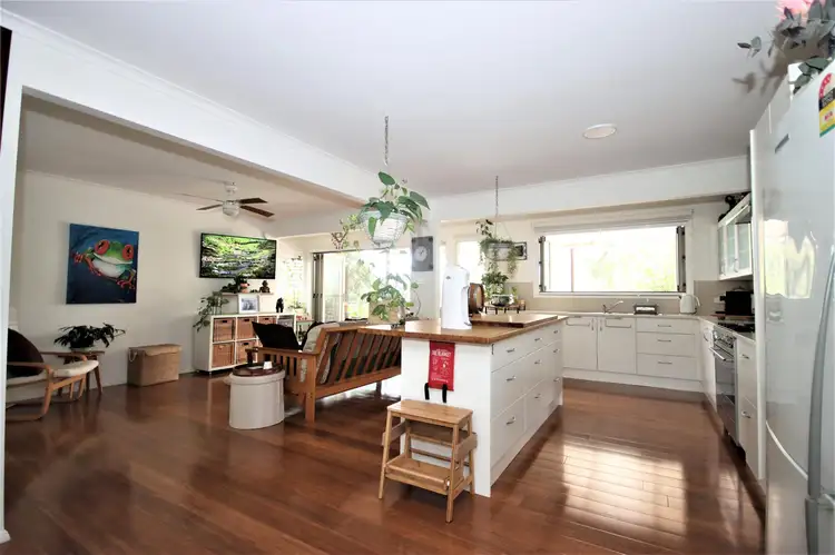Sixth view of Homely house listing, 8 King Albert Avenue, Tanilba Bay NSW 2319