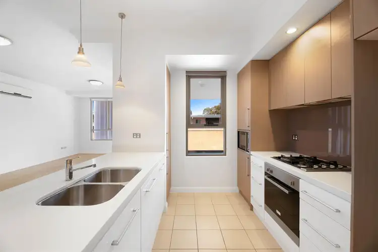 42/2 - 8 Cook Street, Sutherland NSW 2232