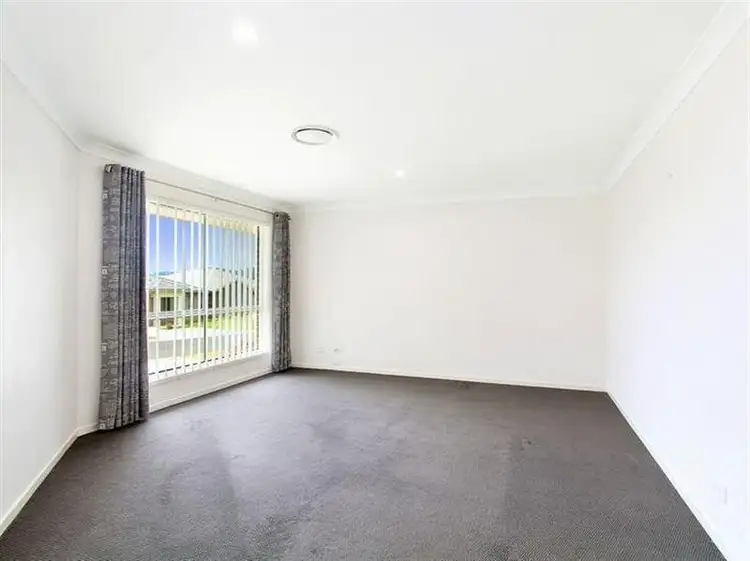 Third view of Homely house listing, 5 Wagtail Close, Tamworth NSW 2340