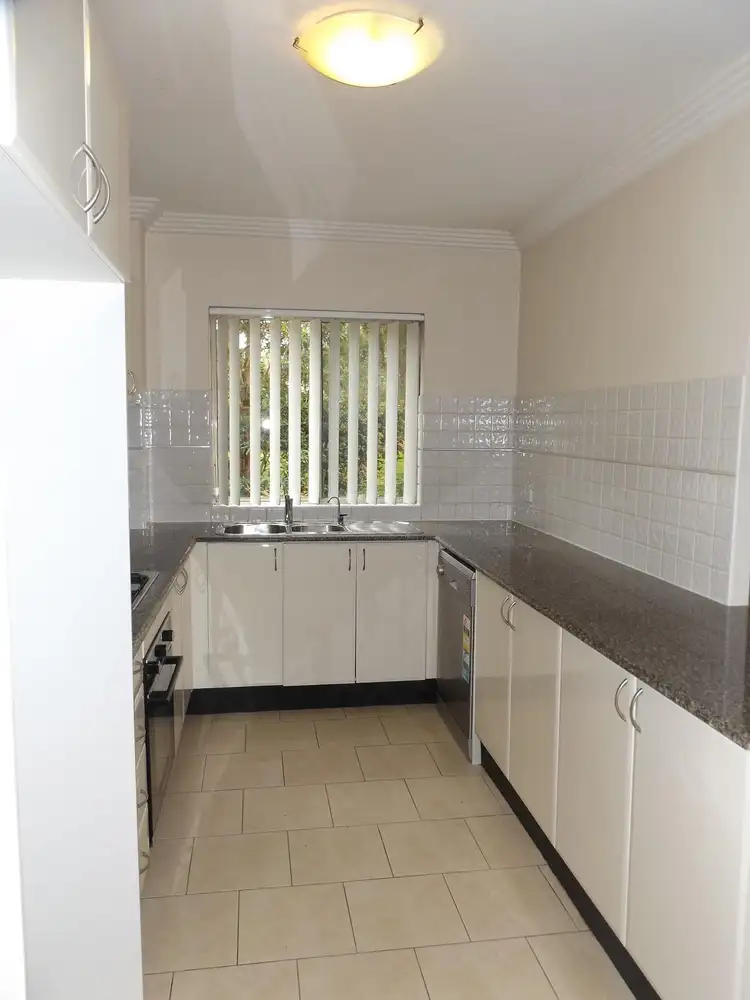 Third view of Homely apartment listing, 5/2 Conie Avenue, Baulkham Hills NSW 2153