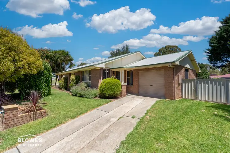 7 Orchard Grove Road, Orange NSW 2800