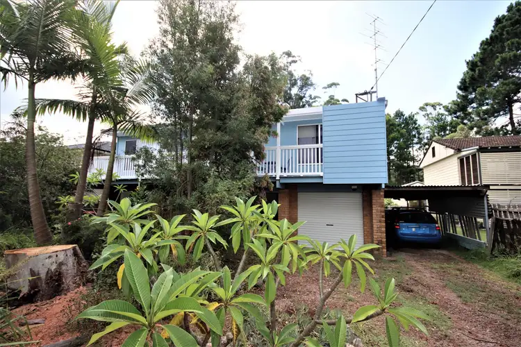 44 Wychewood Avenue, Mallabula NSW 2319