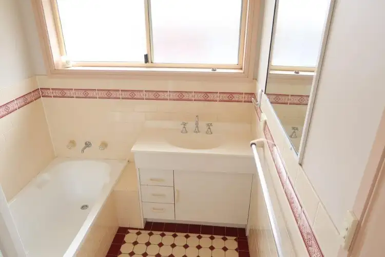 Fifth view of Homely unit listing, 3/7 Spring Street, Orange NSW 2800