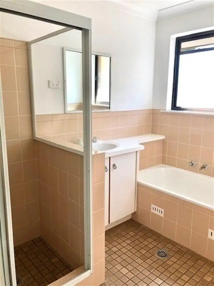 Second view of Homely unit listing, 1/26 Valley Drive, Tamworth NSW 2340