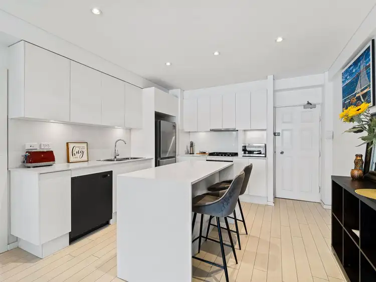 Second view of Homely apartment listing, 41/11 Sutherland Crescent, Darling Point NSW 2027