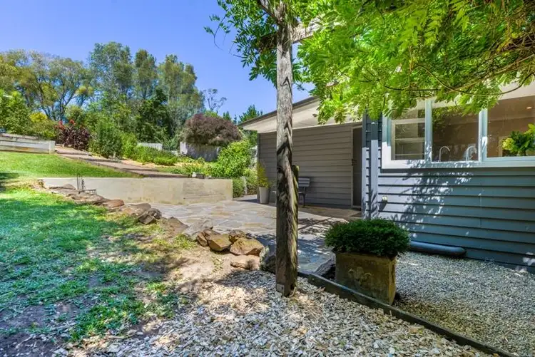 81 Railway Avenue, Bundanoon NSW 2578