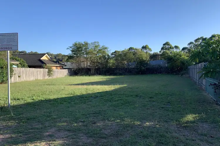 10 Macleay Avenue, Woy Woy NSW 2256