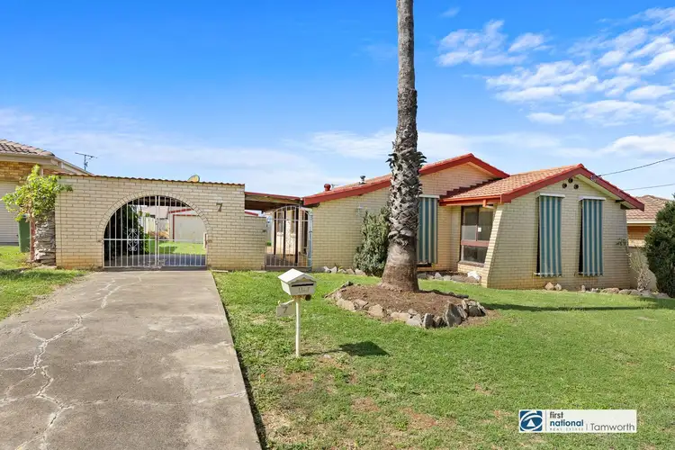 7 Cory Street, Tamworth NSW 2340