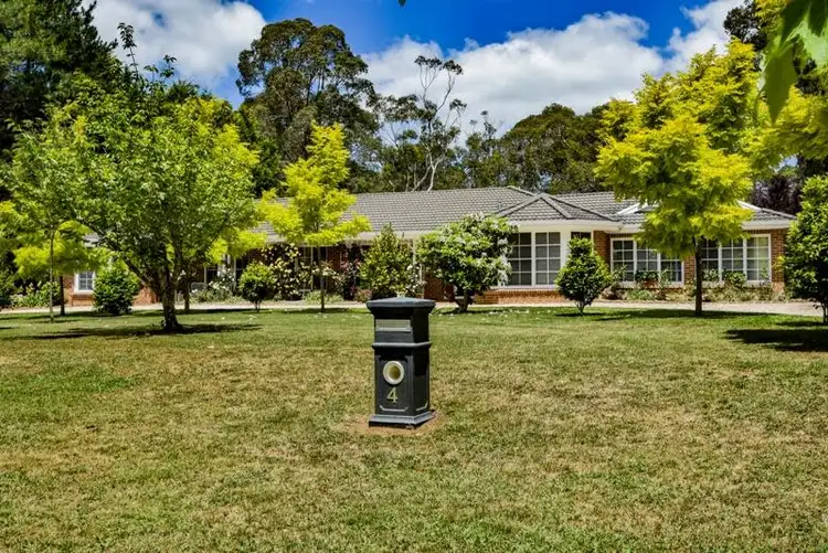4 Ashgrove Pl, Bundanoon NSW 2578