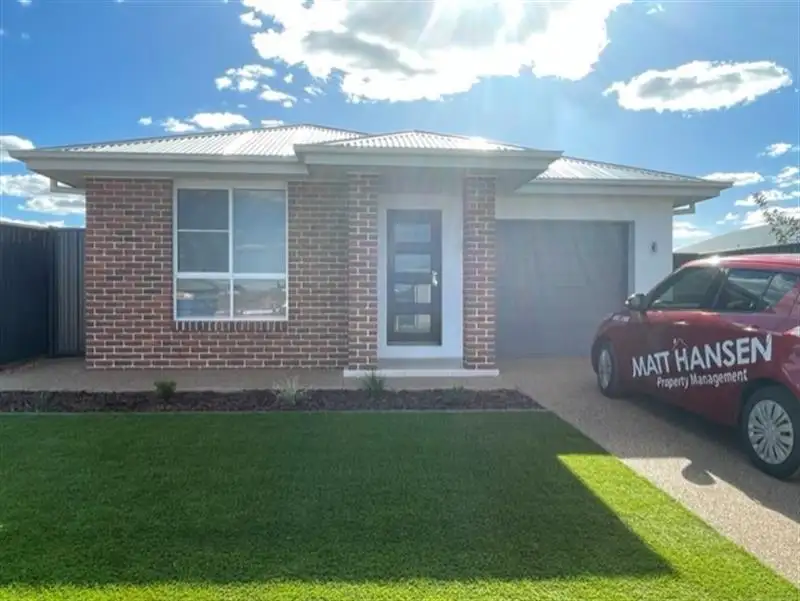 Main view of Homely house listing, 13 Manchurian Circuit, Dubbo NSW 2830