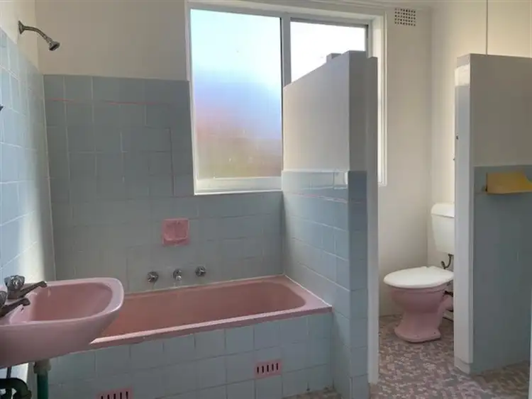 Third view of Homely apartment listing, 26/31 Byron Street, Coogee NSW 2034