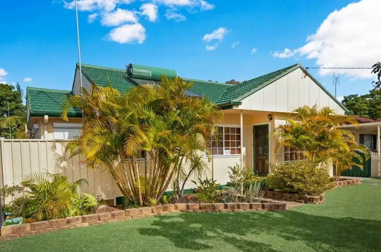 35 Dunban Rd, Woy Woy NSW 2256