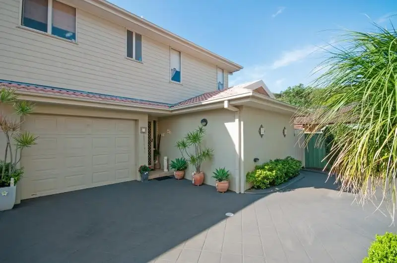 Main view of Homely townhouse listing, 5/13 Warwick St, Blackwall NSW 2256