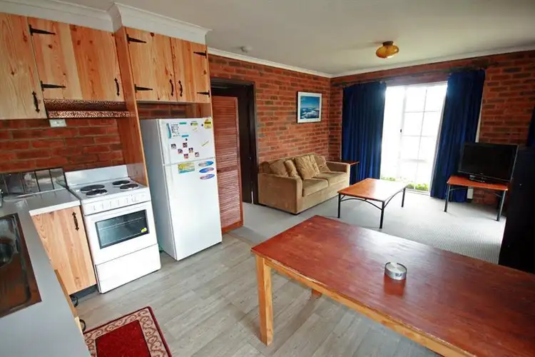 Third view of Homely unit listing, 4/41 Cobbon Cres, Jindabyne NSW 2627