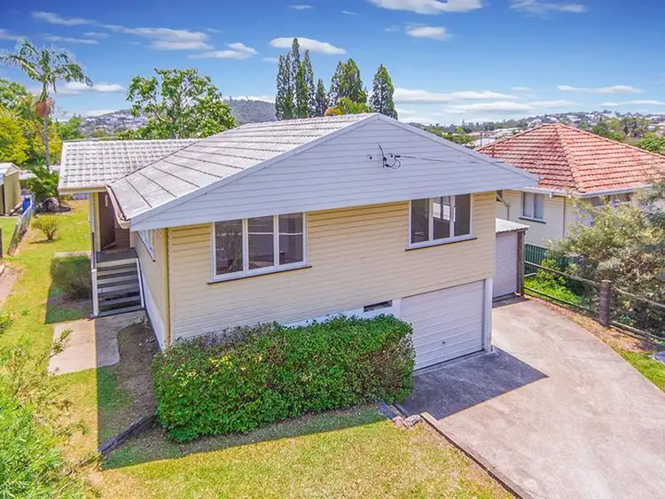 381 Newnham Rd, Upper Mount Gravatt QLD 4122