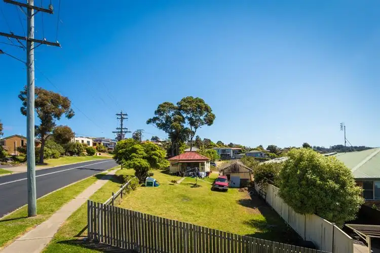 Fifth view of Homely house listing, 2 Reid St, Merimbula NSW 2548