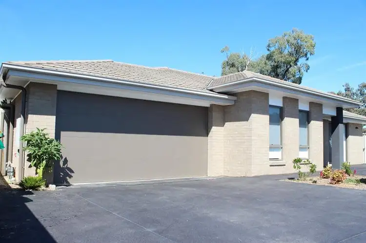 17 Brookfields Mews, Lavington NSW 2641