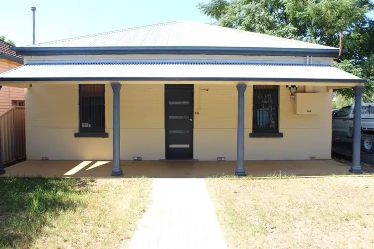 48 Carrington Ave, Dubbo NSW 2830