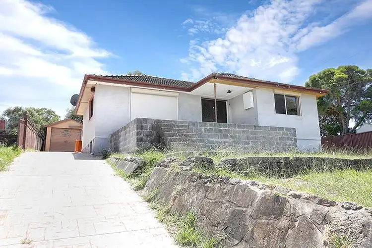 96 Strickland Cres, Ashcroft NSW 2168