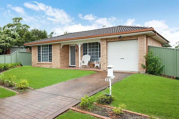 13 Glading Cl, Lake Haven NSW 2263