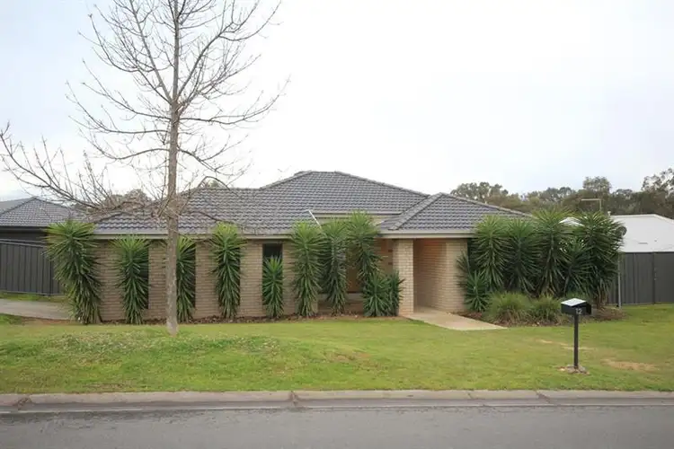 12 Severin Ct, Thurgoona NSW 2640