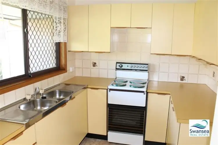 Seventh view of Homely villa listing, 5/16 Lake Rd, swansea NSW 2281