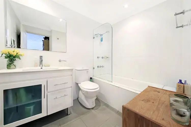 Fifth view of Homely apartment listing, 4/1-11 Murray St, Waterloo NSW 2017