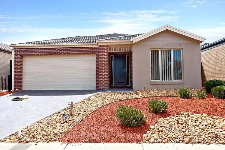 19 Camelot Dr, Tarneit VIC 3029