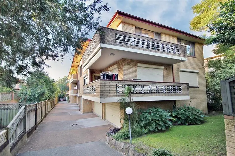 Main view of Homely unit listing, 4/76 Kings  Rd, Five Dock NSW 2046